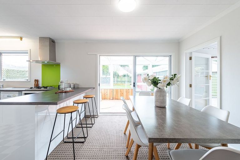 Photo of property in 83 Farrington Avenue, Bishopdale, Christchurch, 8053