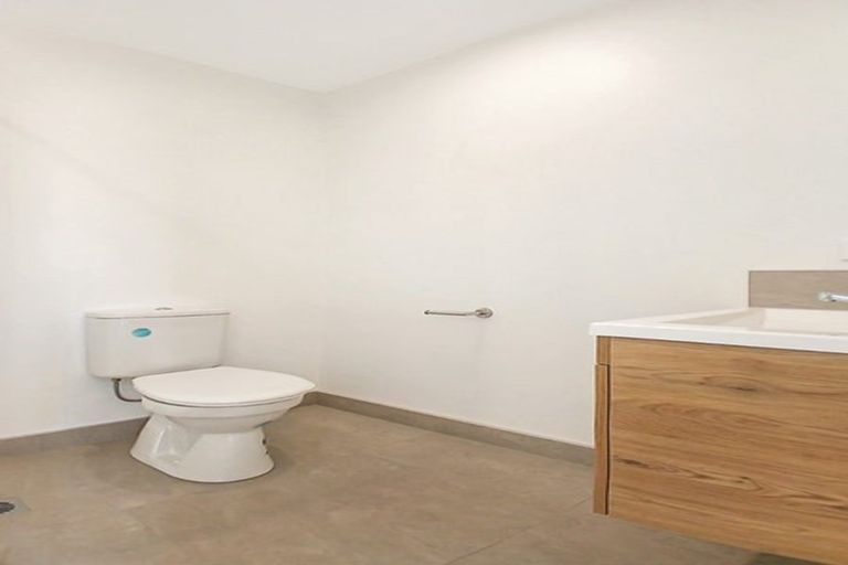 Photo of property in 63 Tima Lane, Mangere Bridge, Auckland, 2022