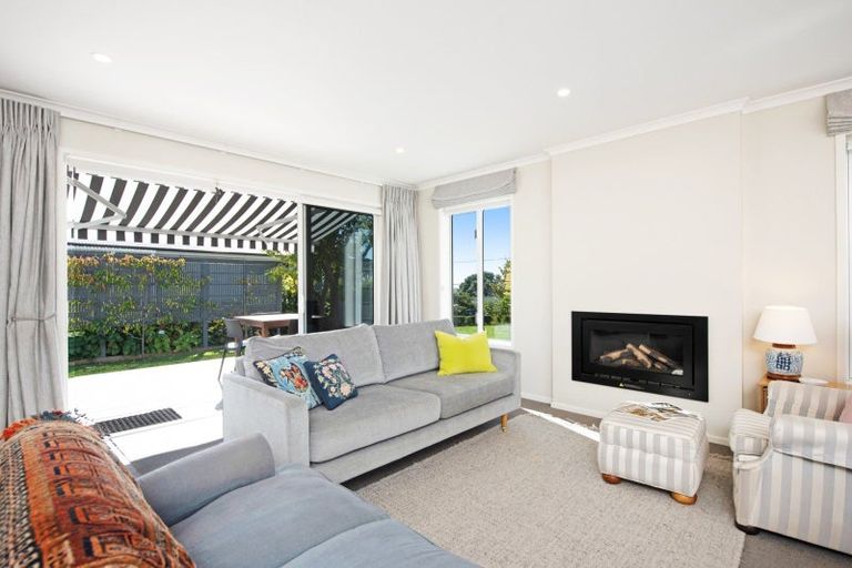 Photo of property in 8 Kaka Street, Waikanae, 5036