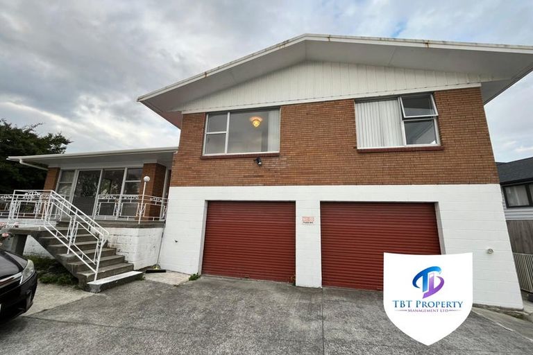 Photo of property in 20 Boundary Road, Blockhouse Bay, Auckland, 0600