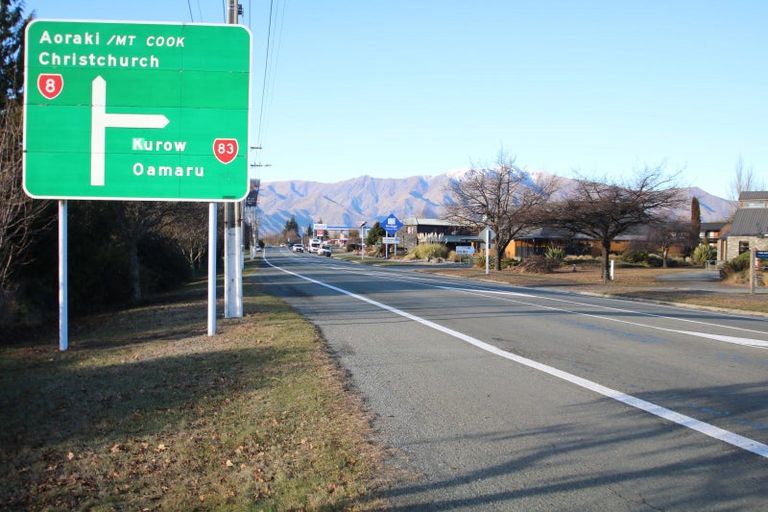 Photo of property in 25 Hardacre Place, Omarama, 9412