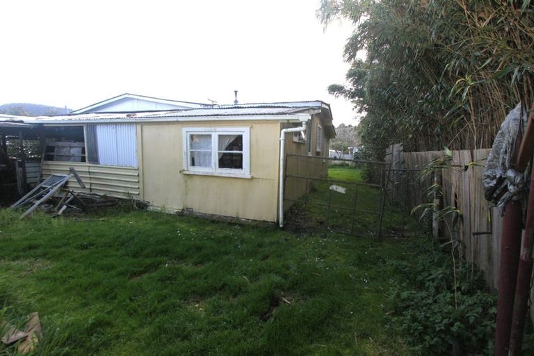 Photo of property in 62 Valley Road, Hikurangi, 0114