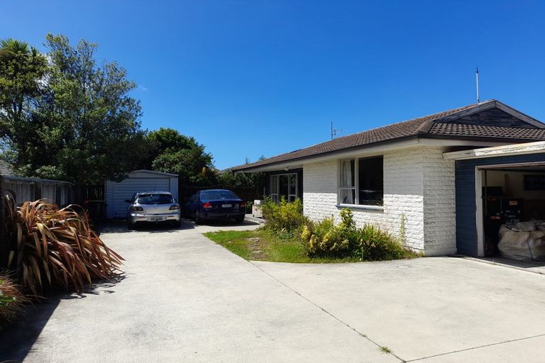 Photo of property in 2/64 Victors Road, Hoon Hay, Christchurch, 8025