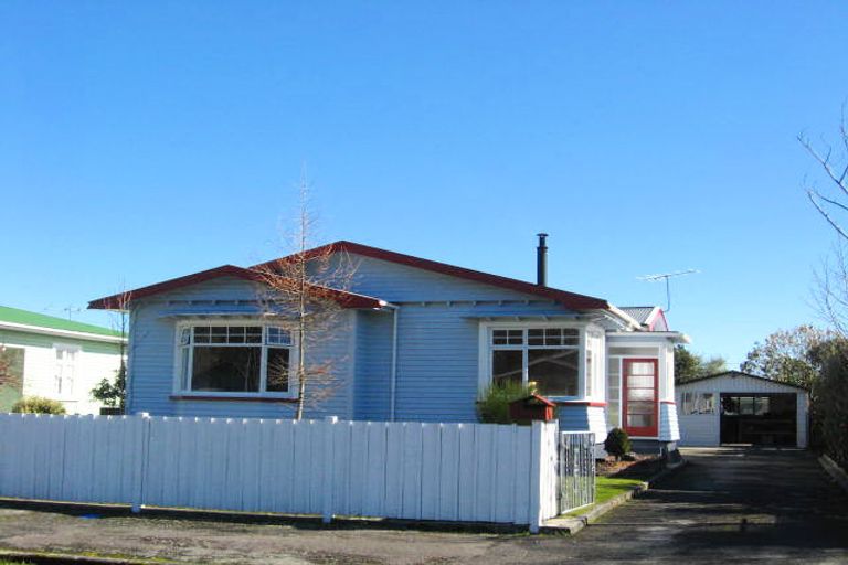 Photo of property in 28 Milton Road, Greymouth, 7805