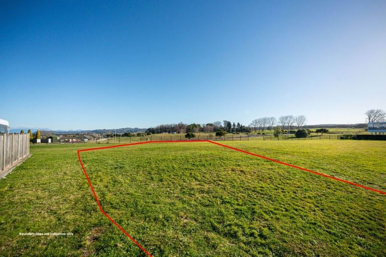 Photo of property in 62 Huka Heights Drive, Rangatira Park, Taupo, 3330