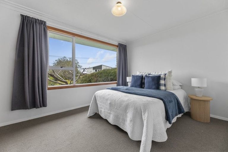 Photo of property in 75 Gilkison Street, Halfway Bush, Dunedin, 9010