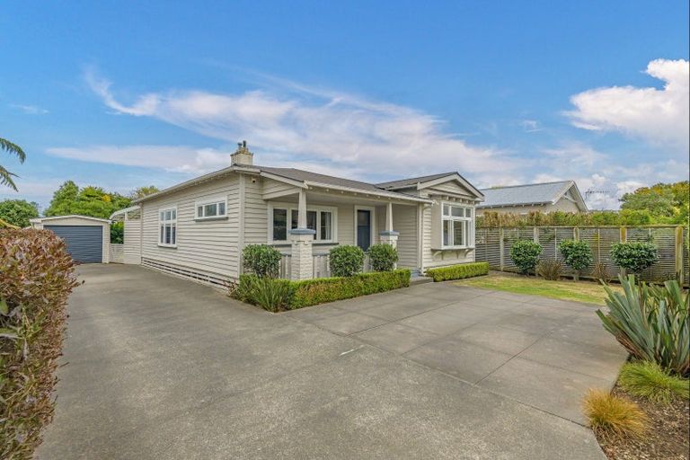 Photo of property in 92 Lyndhurst Street, Takaro, Palmerston North, 4412