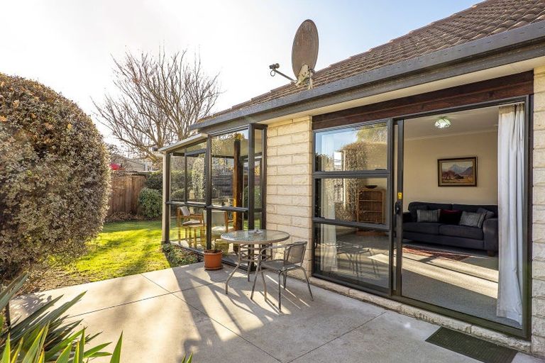 Photo of property in 2/30 Warrington Street, Mairehau, Christchurch, 8013