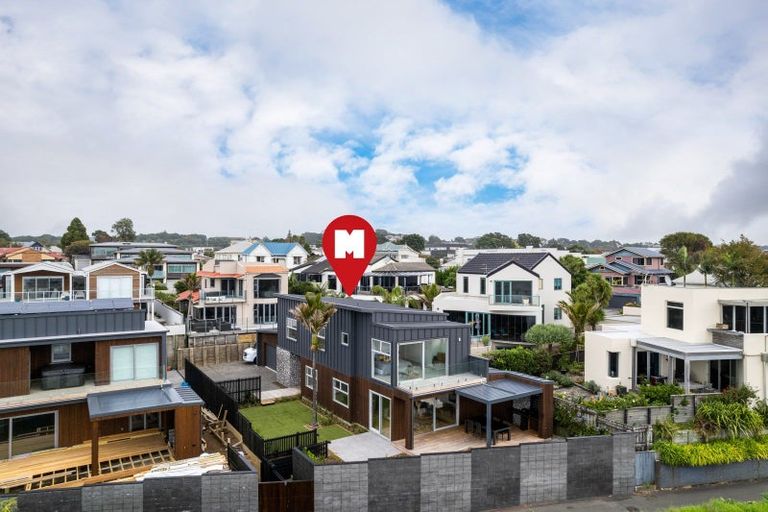 Photo of property in 16b Hine Street, New Plymouth, 4310