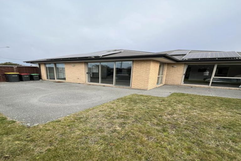 Photo of property in 73 Burwood Road, Burwood, Christchurch, 8083