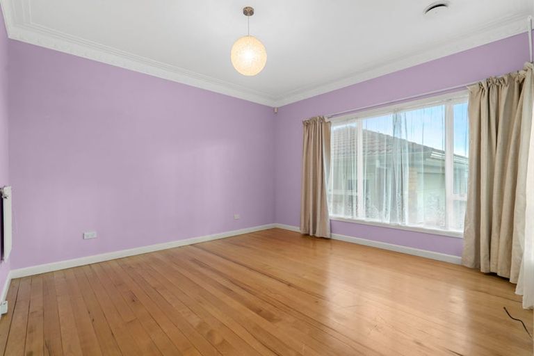 Photo of property in 2 Kelvyn Grove, Manurewa, Auckland, 2102