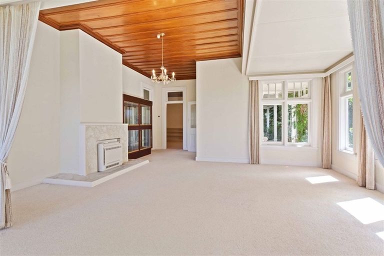 Photo of property in 119 Main Road, Governors Bay, Lyttelton, 8971