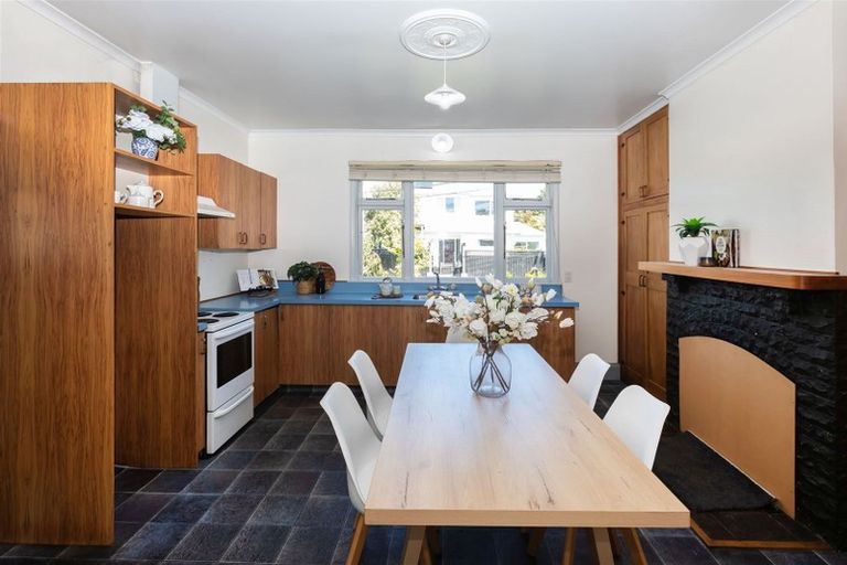 Photo of property in 100 Rose Street, Somerfield, Christchurch, 8024