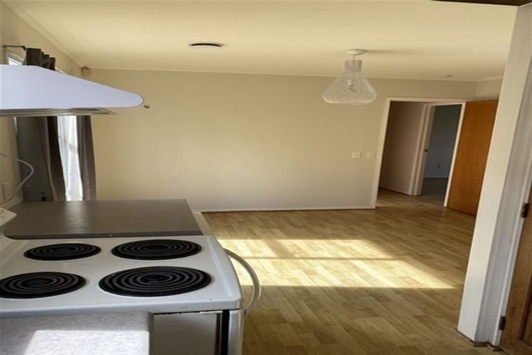 Photo of property in 4 Tadley Court, Goodwood Heights, Auckland, 2105