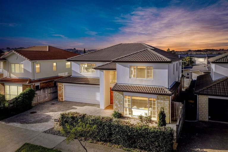 Photo of property in 20 Mandival Avenue, Flat Bush, Auckland, 2019
