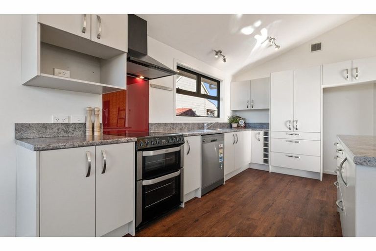 Photo of property in 651 Ferry Road, Woolston, Christchurch, 8023