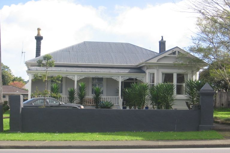 Photo of property in 85 Hatea Drive, Regent, Whangarei, 0112