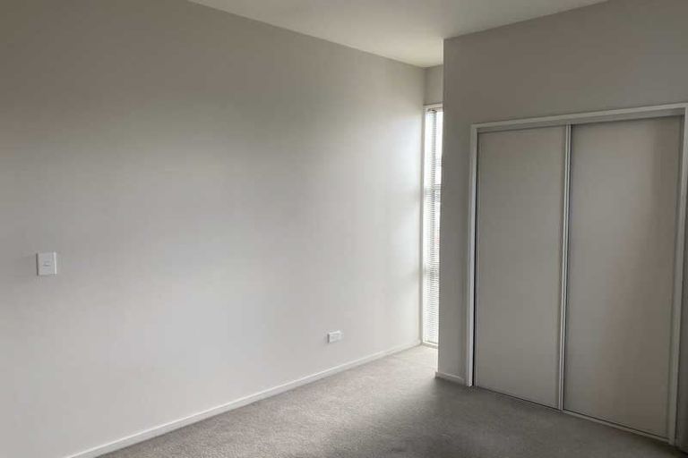 Photo of property in 11a Clarence Street South, Addington, Christchurch, 8024