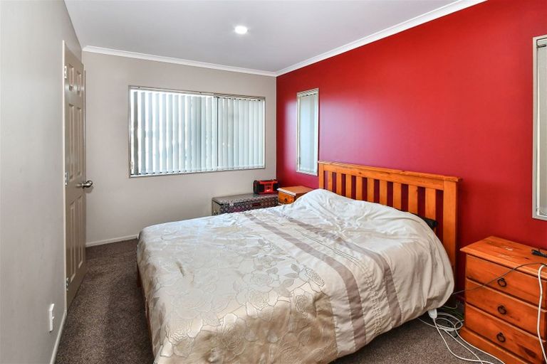 Photo of property in 112 Alfriston Road, Manurewa, Auckland, 2105
