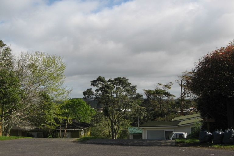 Photo of property in 18 Burnham Road, Waitakere, Auckland, 0816