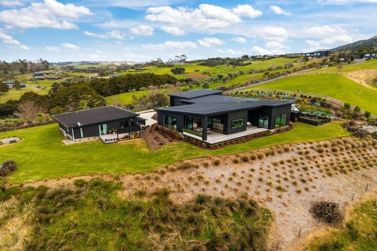 Photo of property in 84 Robert Hastie Drive, Mangawhai, 0573