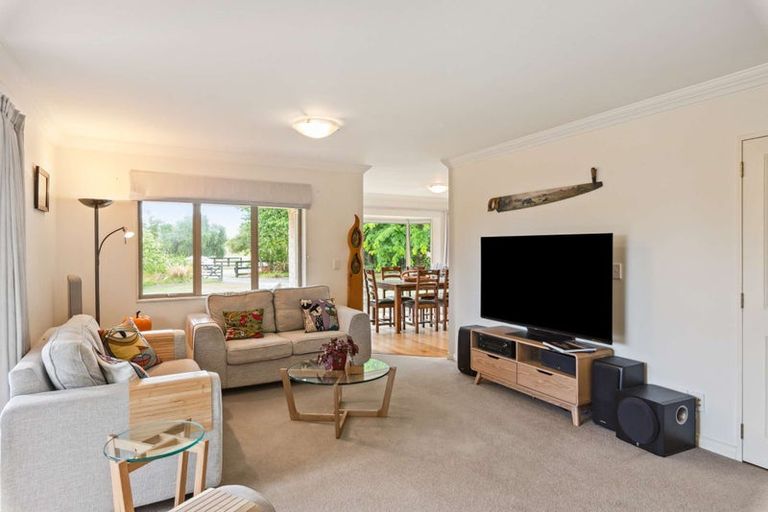 Photo of property in 68b Papaitonga Lake Road, Ohau, Levin, 5570