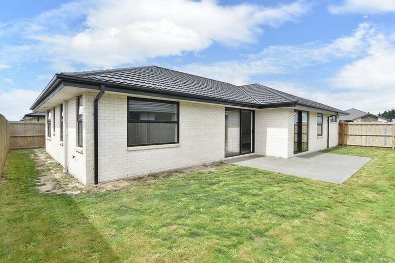 Photo of property in 5 Bill Hammond Drive, Belfast, Christchurch, 8051