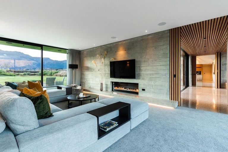 Photo of property in 5 Korimako Road, Speargrass Flat, Queenstown, 9371