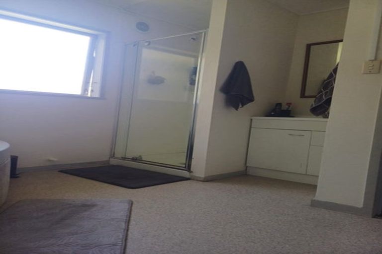 Photo of property in 2/7 Chilton Place, Howick, Auckland, 2014