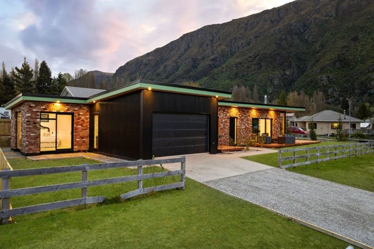 Photo of property in 12 Huntingdon Street, Kingston, Athol, 9793