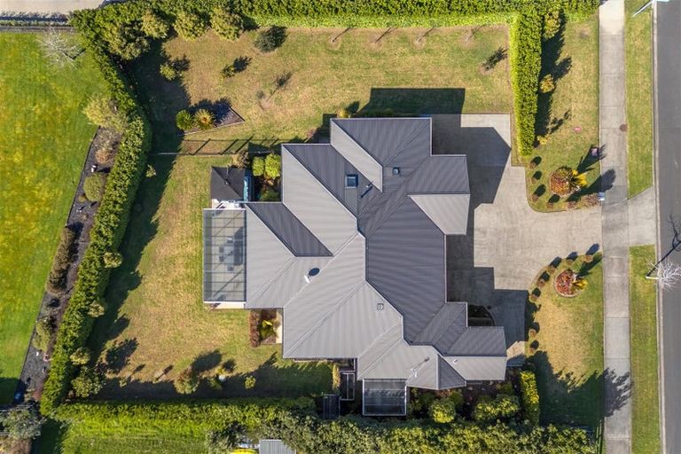 Photo of property in 6 Fruitlands Road, Kumeu, 0810