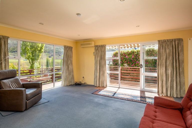 Photo of property in 5 Sunderland Street, Clyde, 9330