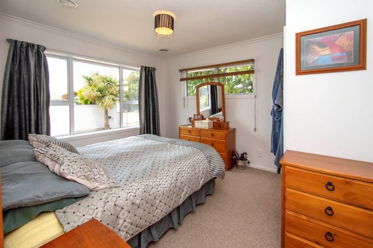 Photo of property in 237 Shortland Street, Aranui, Christchurch, 8061