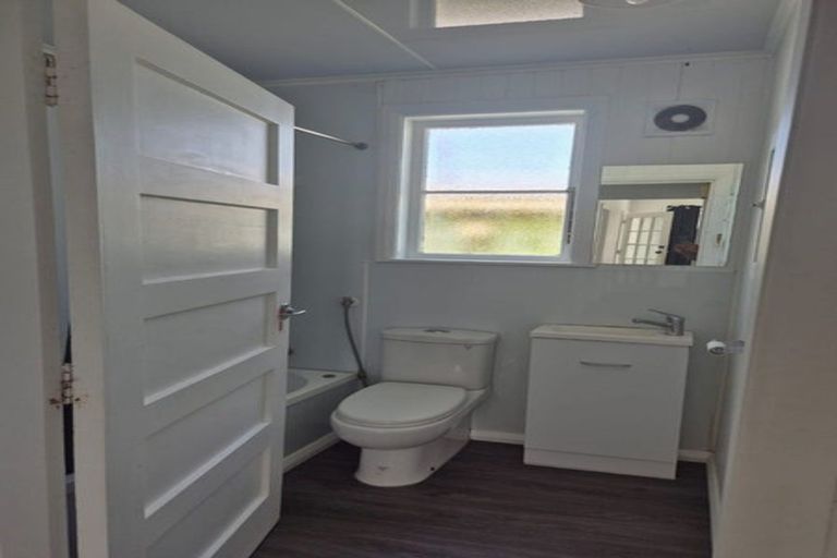 Photo of property in 116-118 Lucknow Street, Wairoa, 4108