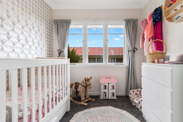 Photo of property in 19a Pemberton Crescent, Greerton, Tauranga, 3112