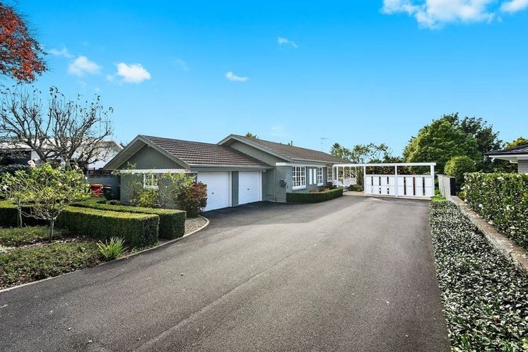 Photo of property in 7 Marnane Terrace, St Andrews, Hamilton, 3200