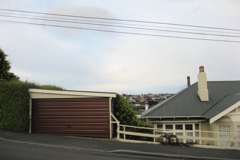 Photo of property in 17 Oban Street, Kaikorai, Dunedin, 9010