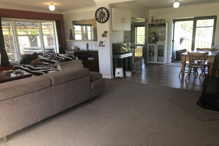 Photo of property in 2083a Paparoa Valley Road, Paparoa, 0571