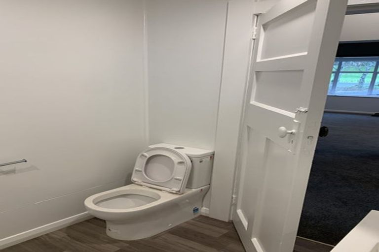 Photo of property in 97 Great North Road, Waipawa, 4210