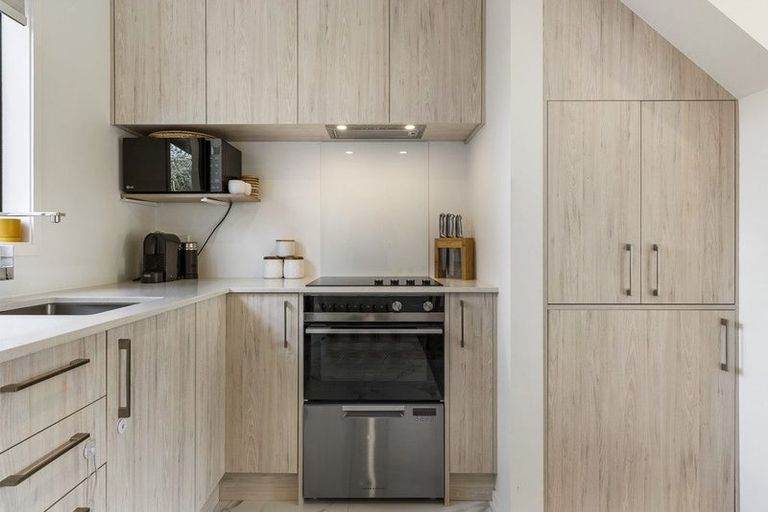 Photo of property in 8/41 Kervil Avenue, Te Atatu Peninsula, Auckland, 0610