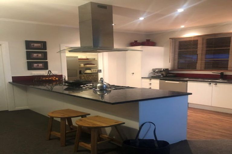 Photo of property in 29 Queen Street, Winton, 9720