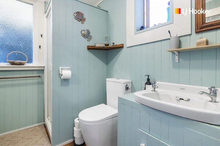 Photo of property in 2 Harbour Terrace, Careys Bay, Port Chalmers, 9023