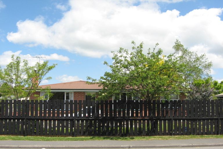 Photo of property in 69 Bush Street, Rangiora, 7400