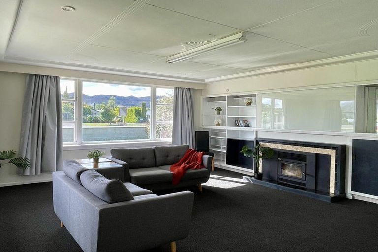 Photo of property in 85 Bledisloe Street, Kurow, 9435