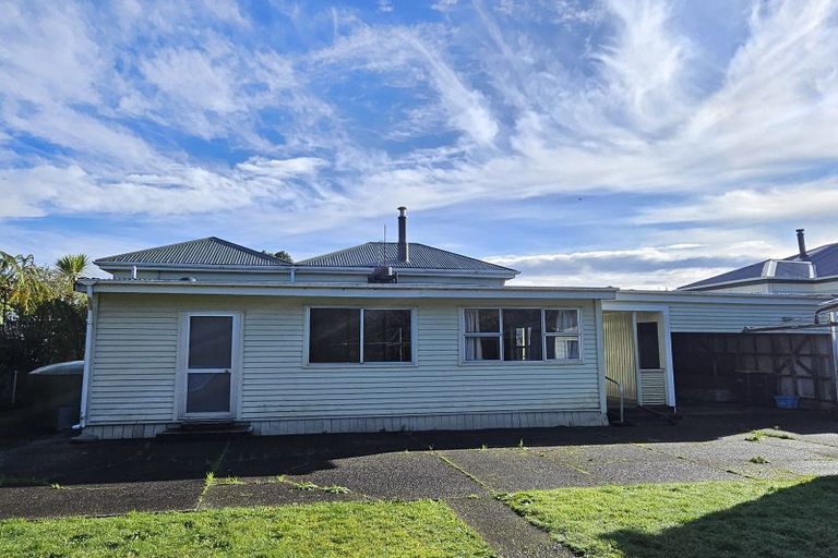 Photo of property in 19 Palmerston Street, Greymouth, 7805