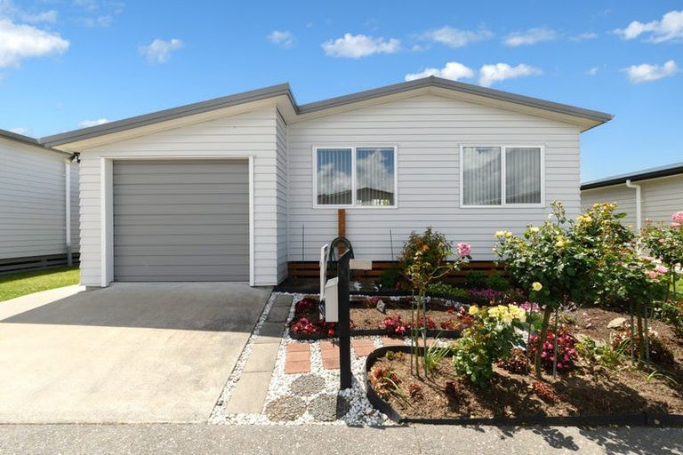 Photo of property in 11 Kamahi Crescent, Papamoa Beach, Papamoa, 3118