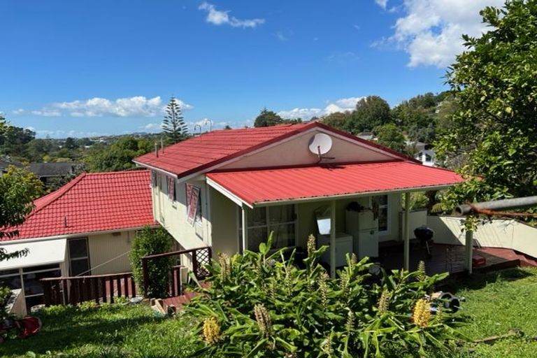 Photo of property in 80 Stapleford Crescent, Browns Bay, Auckland, 0630