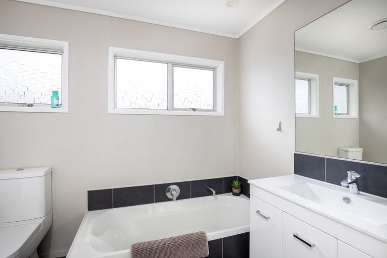 Photo of property in 41 Lantana Avenue, Bell Block, New Plymouth, 4312