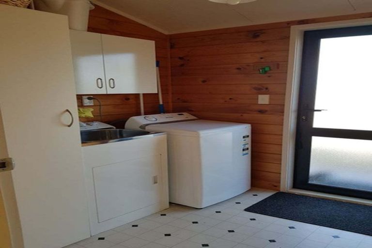 Photo of property in 48 Lawson Burrows Crescent, Te Anau, 9600