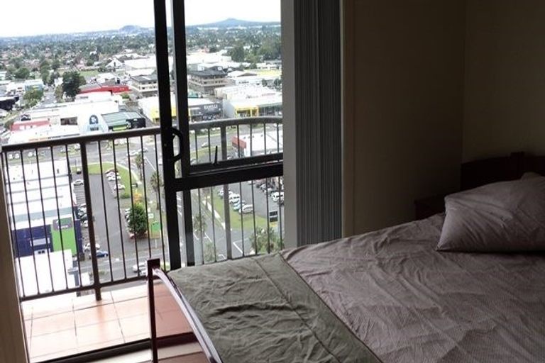 Photo of property in The Rennaissance, 15e/18 Ronwood Avenue, Manukau, Auckland, 2104